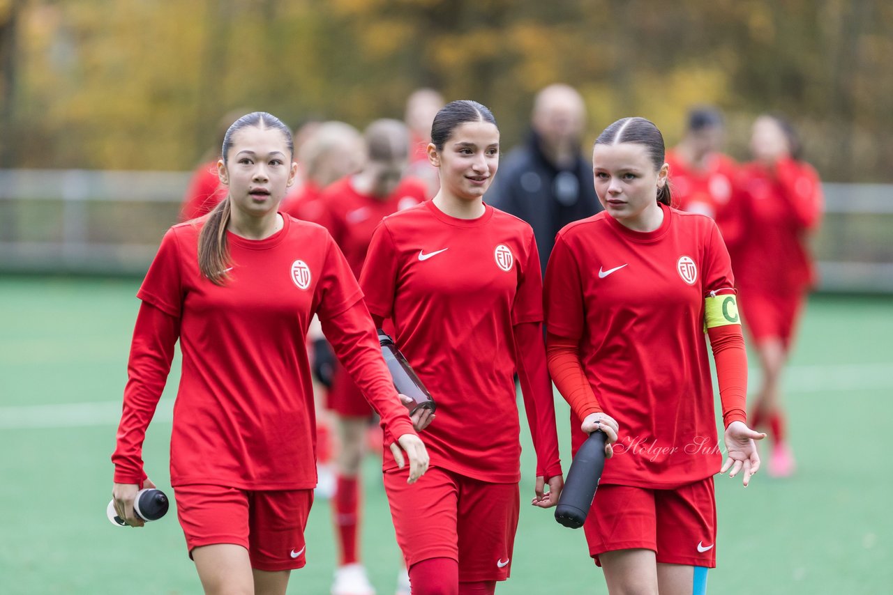 Bild 276 - wCJ VfL Pinneberg - Eimsbuettler TV : Ergebnis: 0:3